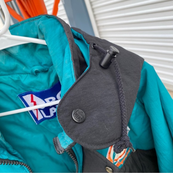 Vintage pro player NFL Miami dolphins Puffer jacket size large - Picture 11 of 12
